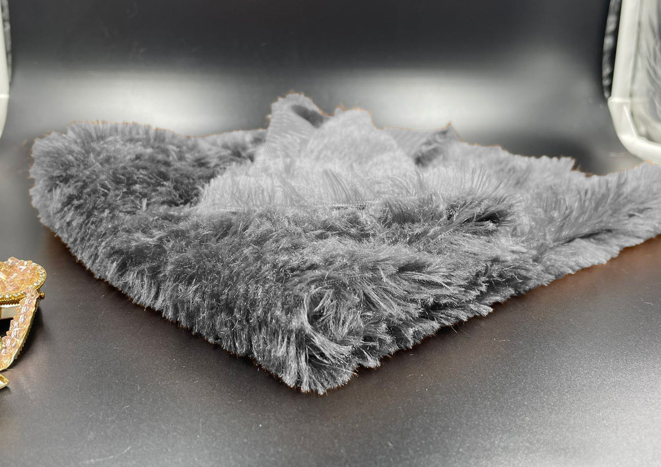 Fur Fabric Grey 1m