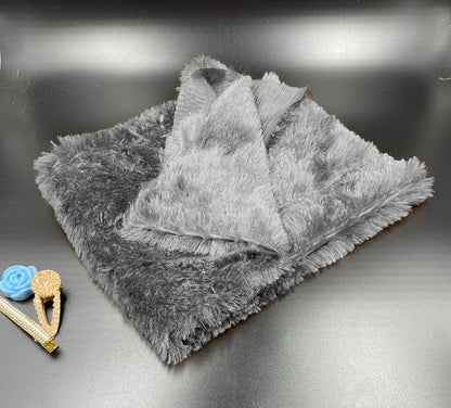 Fur Fabric Grey 1m