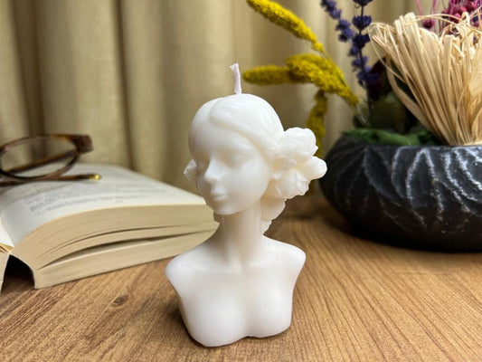 Flower Girl Scented Candle for Home Decorations, Soy Wax Scented Candle - White Color